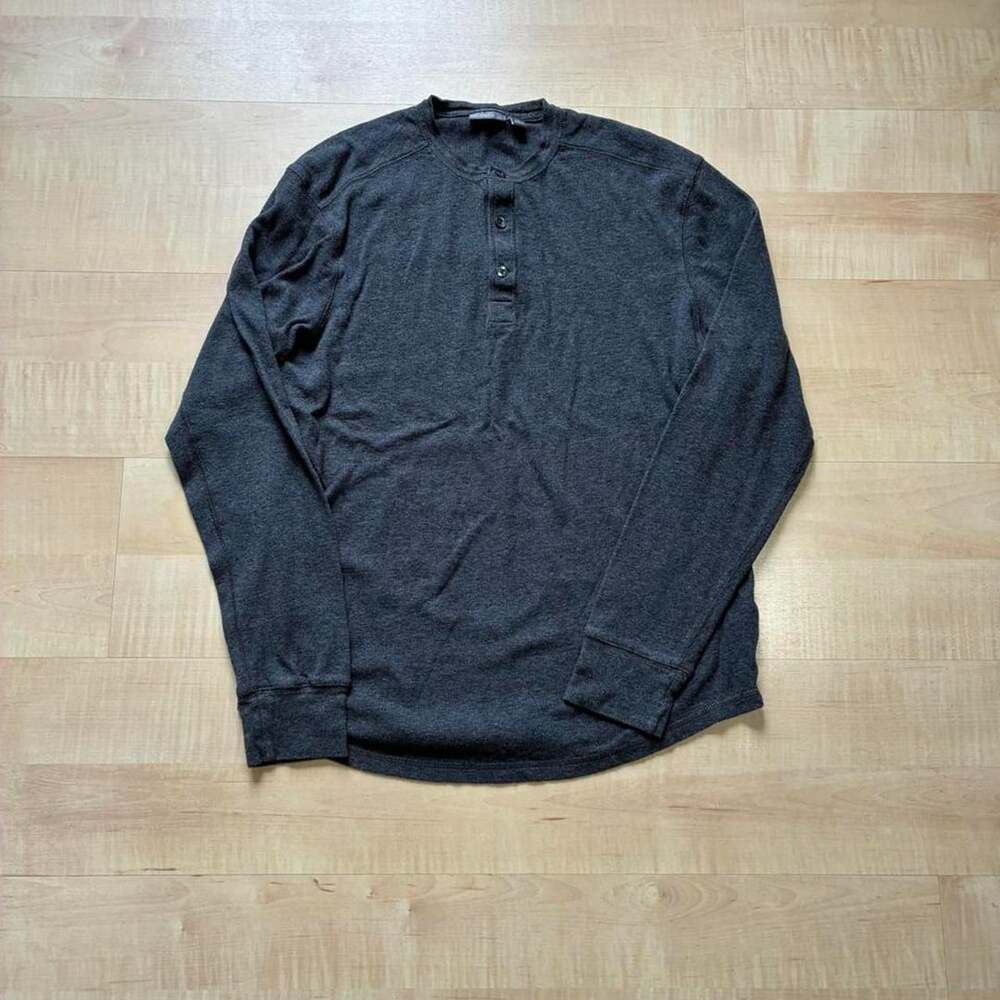 Apt. 9 Henley Size M Charcoal Gray Long Sleeve Thermal Shirt